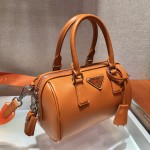 𝐏𝐑𝐀𝐃𝐀 Boston 1BA846