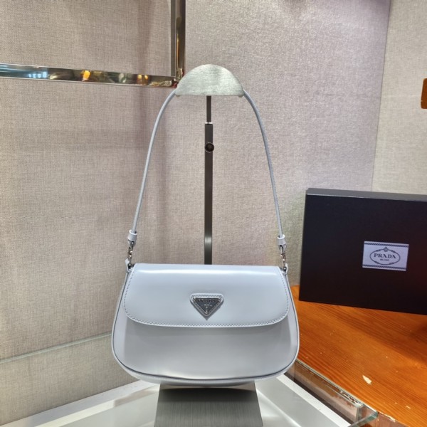 𝐏𝐑𝐀𝐃𝐀 New Underarm Bag 1BD311