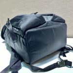 𝐏𝐑𝐀𝐃𝐀 New hiking bag 2VZ019