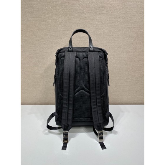 𝐏𝐑𝐀𝐃𝐀 New Shoulder Bag 2VZ135