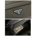 𝐏𝐑𝐀𝐃𝐀 New Shoulder Bag 2VZ048