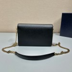 𝐏𝐑𝐀𝐃𝐀 New Crossbody Bag 1BD318
