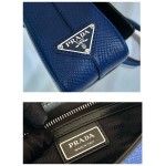 𝐏𝐑𝐀𝐃𝐀 Crossbody bag 2VD046