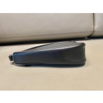 𝐏𝐑𝐀𝐃𝐀 Triangular bag 1NQ043