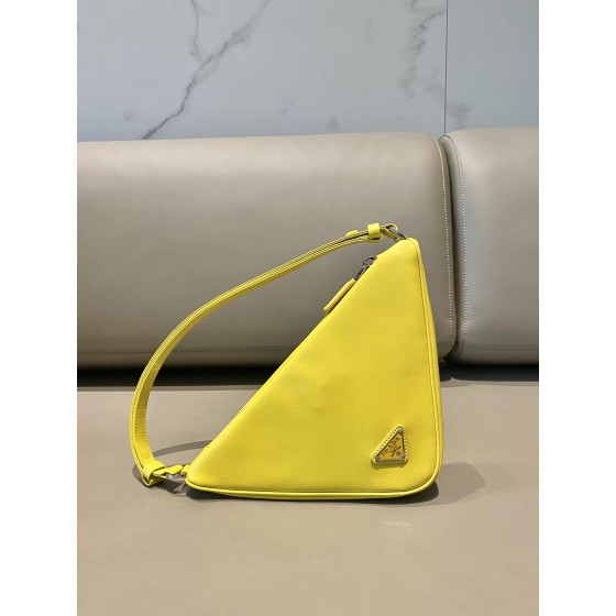 𝐏𝐑𝐀𝐃𝐀 Triangular bag 1NQ043