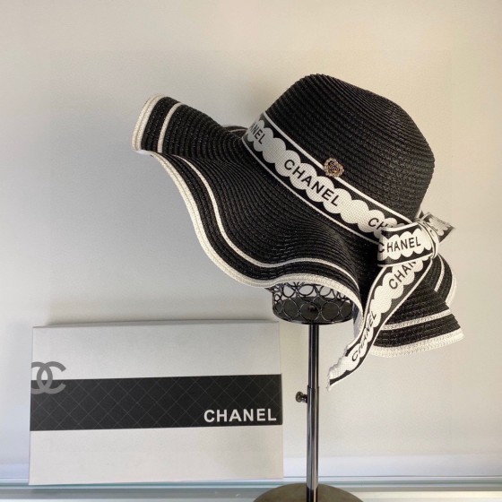 [Chanel Chanel] 2023 new straw wavy sunshade straw hat with ruffles 🤩 beach style, simple and elegant