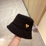 [DIOR Dior] 2023 spring and summer simple heart-shaped logo fisherman hat