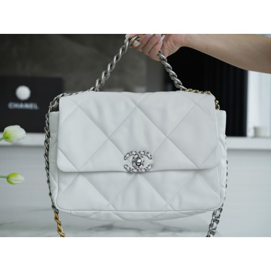 𝗖𝗛𝗔𝗡𝗘𝗟 ❶❾ 𝗕𝗔 𝗚 Original lambskin series ❥ Genuine leather ❥ Medium ❥ 22c New version silver with accessories White