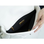 𝗖𝗛𝗔𝗡𝗘𝗟 ❶❾ 𝗕𝗔 𝗚 Original lambskin series ❥ Genuine leather ❥ Medium ❥ 22c New version silver with accessories White