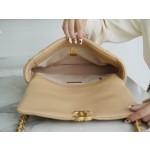 𝗖𝗛𝗔𝗡𝗘𝗟 ❶❾ 𝗕𝗔𝗚 Original lambskin series ❥ Genuine leather ❥ Medium ❥ Apricot