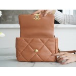 𝗖𝗛𝗔𝗡𝗘𝗟 ❶❾ 𝗕𝗔𝗚 Original lambskin series ❥ Genuine leather ❥ Small ❥ Caramel ʚ 🧸ྀི ɞ✩‧₊˚