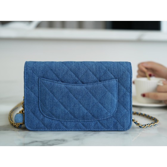 𝗖𝗛𝗔𝗡𝗘𝗟 𝑾𝒐𝒄 Fat Choi bag Original denim denim fabric 22𝐶 denim metal ball 𝗪𝗼𝗰