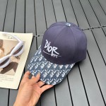 Dior new embroidered letters canvas baseball cap head circumference: 57cm