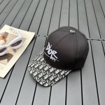 Dior new embroidered letters canvas baseball cap head circumference: 57cm