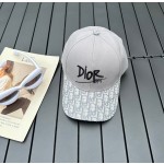Dior new embroidered letters canvas baseball cap head circumference: 57cm