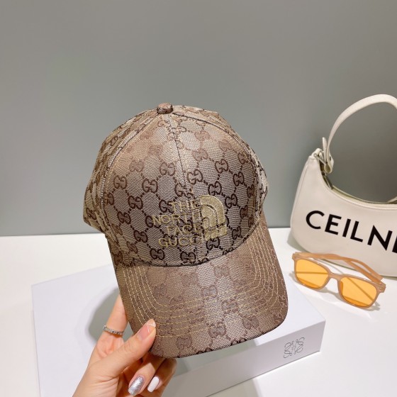 【GUCCI】Baseball cap