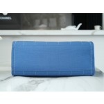 𝐂𝐇𝐀𝐍𝐄𝐋 23P Maxi Shopping Bag Blue🦋