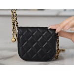 𝐂𝐇𝐀𝐍𝐄𝐋 Metal Ball "Fanny Pack" Series "Oval Model