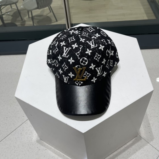 louis vuitton baseball cap