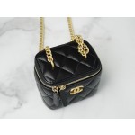 𝗖𝗛𝗔𝗡𝗘𝗟✦ 23s new spring/summer Camellia adjustable buckle small box