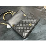 𝗖𝗛𝗔𝗡𝗘𝗟✦ 23p Letter Chain Mouth Flap Bag Genuine Leather