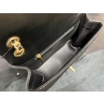 𝗖𝗛𝗔𝗡𝗘𝗟✦ 23p Letter Chain Mouth Flap Bag Genuine Leather