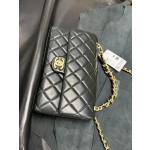 𝗖𝗛𝗔𝗡𝗘𝗟✦ 23p Letter Chain Mouth Flap Bag Genuine Leather