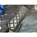 𝗖𝗛𝗔𝗡𝗘𝗟✦ 23p Letter Chain Mouth Flap Bag Genuine Leather