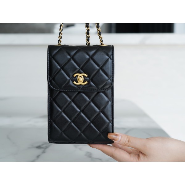 𝐂𝐇𝐀𝐍𝐄𝐋 Metal Ball "Mobile Phone Bag" Series