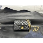 𝗖𝗛𝗔𝗡𝗘𝗟✦ 𝗖𝗹𝗮 𝘀𝘀𝗶𝗰 𝗙𝗹𝗮𝗽 23S Camellia Adjustment Buckle Large Mini Black Gold