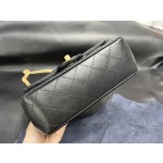 𝗖𝗛𝗔𝗡𝗘𝗟✦ 𝗖𝗹𝗮 𝘀𝘀𝗶𝗰 𝗙𝗹𝗮𝗽 23S Camellia Adjustment Buckle Large Mini Black Gold