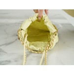 𝗖𝗛𝗔𝗡𝗘𝗟✦ 23S 22Mini bag chick yellow