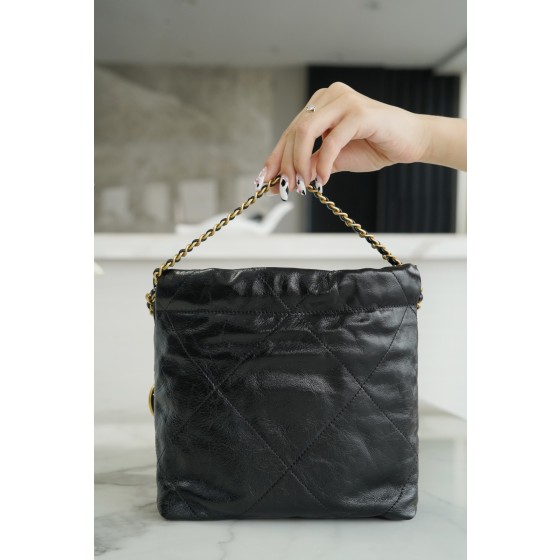 𝗖𝗛𝗔𝗡𝗘𝗟✦ 23S 22Mini pearl chain bag black