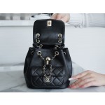 𝗖𝗛𝗔𝗘𝗡𝗟✦ New 𝐃𝐮𝐦𝐚 shoulder bag black