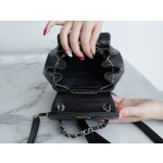 𝗖𝗛𝗔𝗘𝗡𝗟✦ New 𝐃𝐮𝐦𝐚 shoulder bag black
