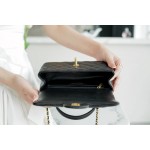 𝗖𝗛𝗔𝗡𝗘𝗟 𝗖𝗹𝗮𝘀𝘀𝗶𝗰 𝗙𝗹𝗮𝗽 2021 𝗦𝘀 Spring/Summer New Handle ℂ𝔽 𝑀𝑖𝑛𝑖✦ Black