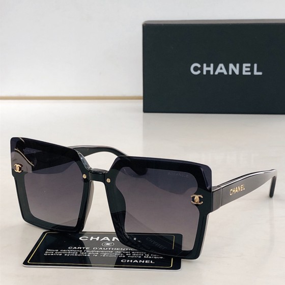 Chanel   CH7752