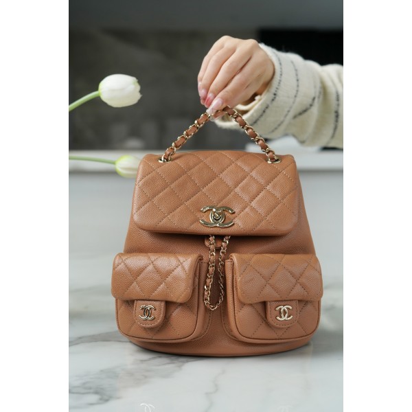 𝗖𝗛𝗔𝗡𝗘𝗟 23P New Duma Double Shoulder Cowhide Large Caramel