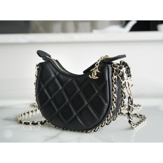 𝗖𝗛𝗔𝗡𝗘𝗟 23p moon/moon bag small black
