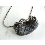 𝗖𝗛𝗔𝗡𝗘𝗟 23p moon/moon bag small black