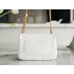 𝗖𝗛𝗔𝗡𝗘𝗟✦𝗖𝗹𝗮𝘀𝘀𝗶𝗰 𝗙𝗹𝗮𝗽23P spring and summer new love adjustment buckle square fat man white