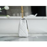 𝗖𝗛𝗔𝗡𝗘𝗟✦𝗖𝗹𝗮𝘀𝘀𝗶𝗰 𝗙𝗹𝗮𝗽23P spring and summer new love heart adjustment buckle large genuine leather