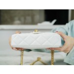 𝗖𝗛𝗔𝗡𝗘𝗟✦𝗖𝗹𝗮𝘀𝘀𝗶𝗰 𝗙𝗹𝗮𝗽23P Spring/Summer New Love Adjustable Buckle Small White