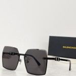 BALENCIAGE MODEL: BB0289S