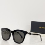 BALENCIAGE MODEL: BB0288S