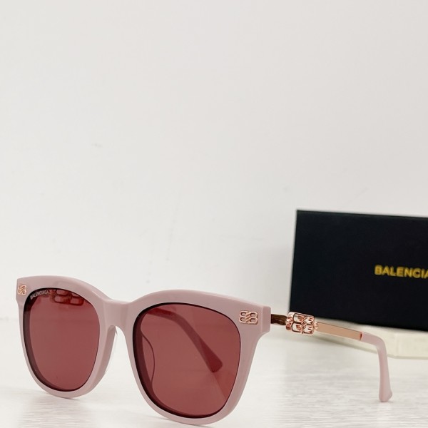 BALENCIAGE MODEL: BB0288S