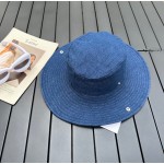 miumiu bucket hat