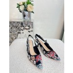 𝐉'𝐀𝐝𝐢𝐨𝐫 ｜𝟐𝟎𝟐𝟑𝐒𝐒/𝐧𝐞𝐰 Printed embroidered high heels