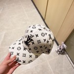 Louis Vuitton baseball cap