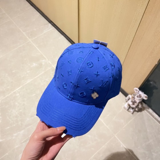 Louis Vuitton  baseball cap